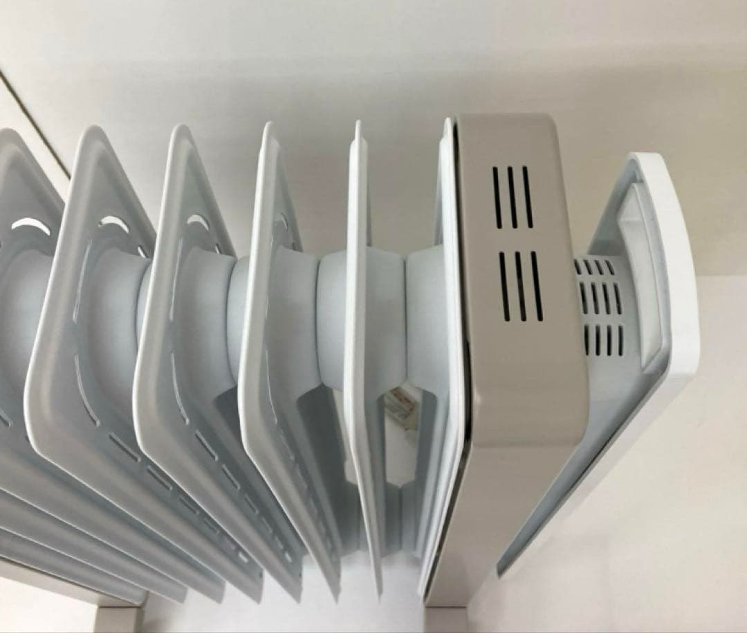 X342-44 デロンギオイルヒーター RHJ21FO812-WH