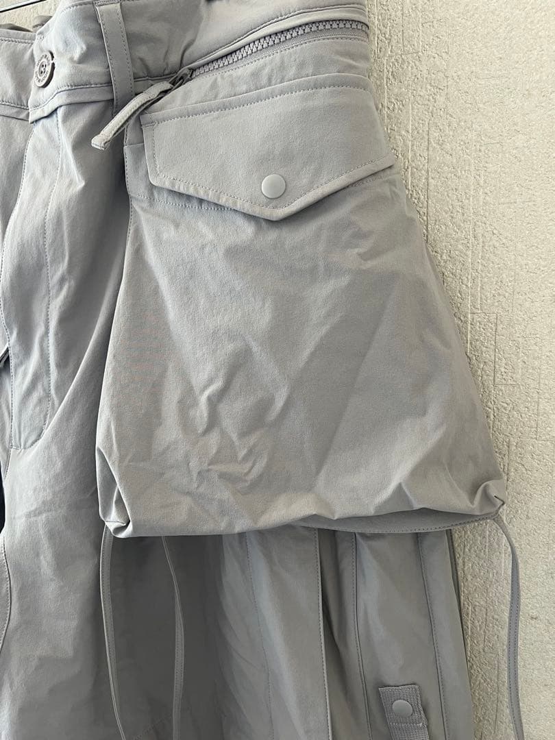 GOOPiMADE “DUET“ R-shield Strap Shorts