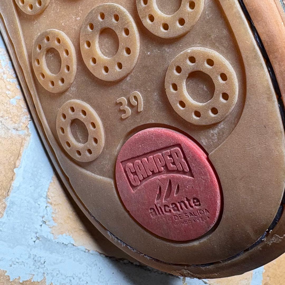 カンペール　ショートブーツ　PEU　STICH　サイドジップ　３９