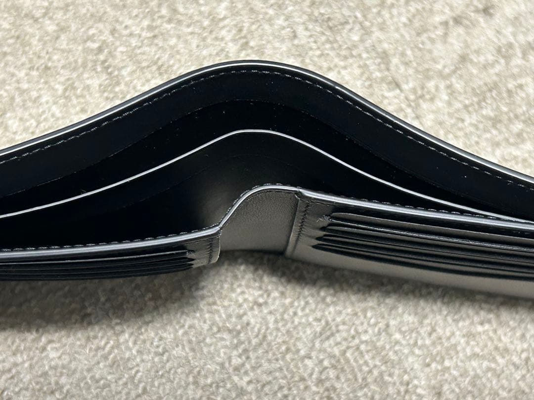 【新品未使用、定価45,100円】dunhill 本革 2つ折り財布 レガシー