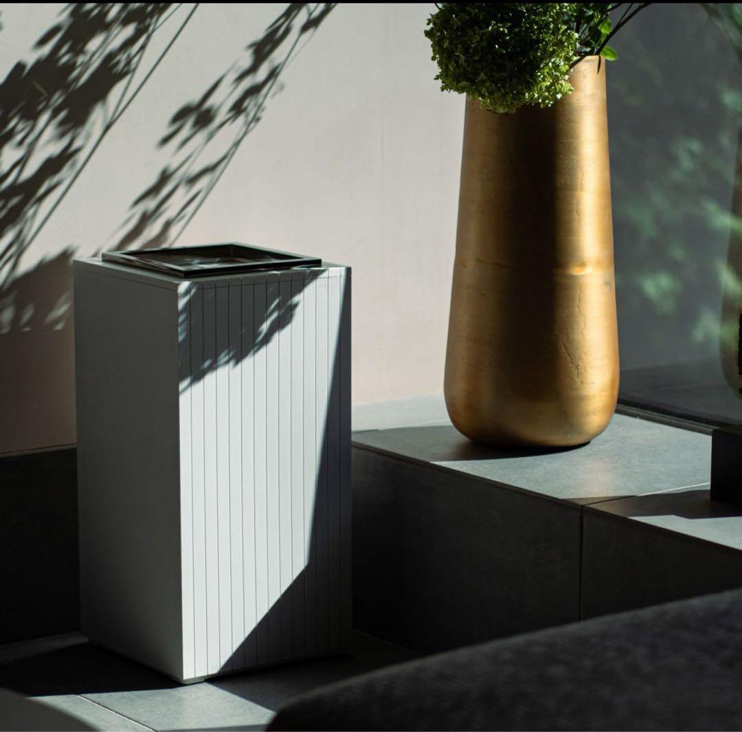 入手困難 限定1台 【新品未開封】 Zita Square ごみ箱 ホワイト 白