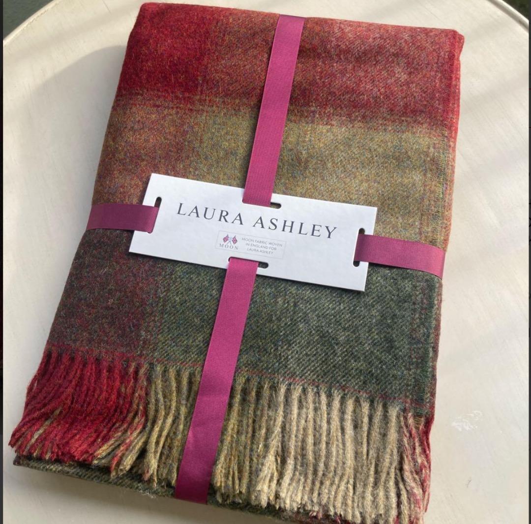 UK製　ローラアシュレイ ウール100%ブランケット毛布　新品