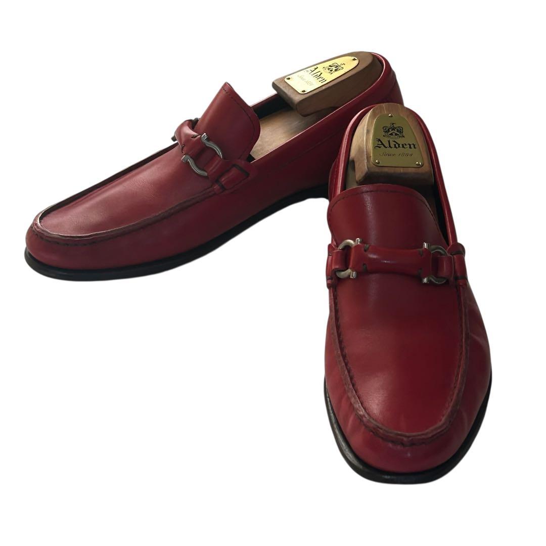 美品 希少カラーフェラガモ ガンチーニローファー レッド 25.5cm