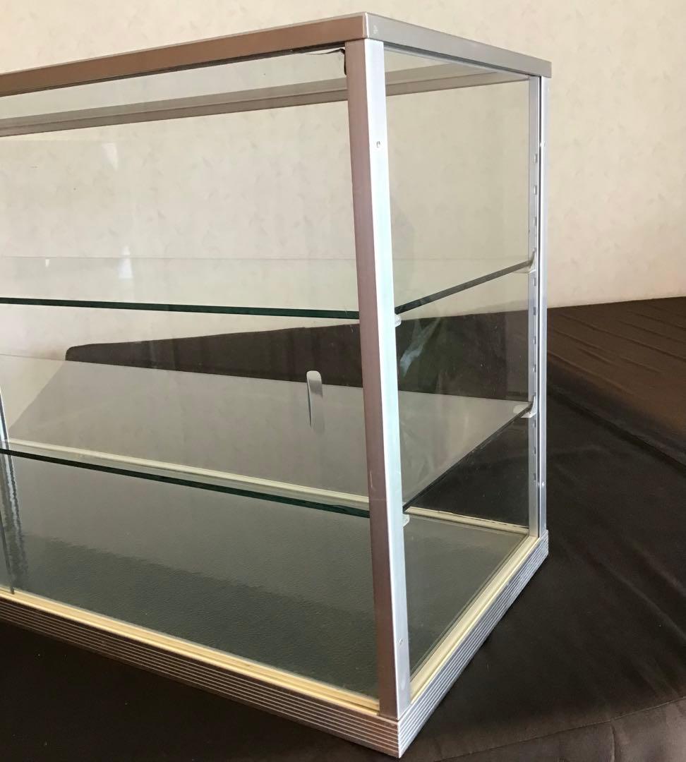 ガラスケース　ガラス棚　ディスプレイ棚　ディスプレイケース　飾り棚　昭和レトロ