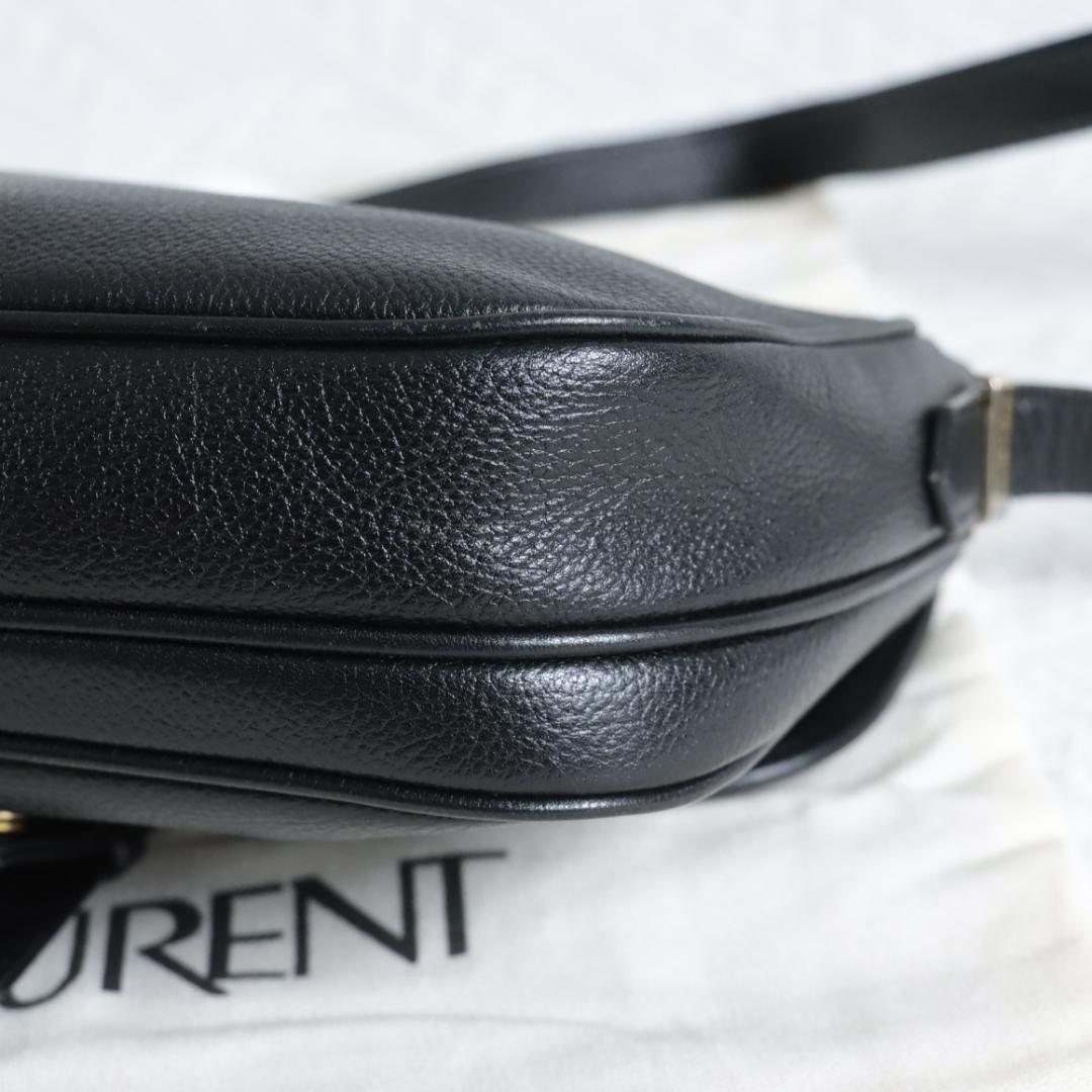 【専用】イヴサンローラン　YSLレザーショルダーバッグ　ブラック