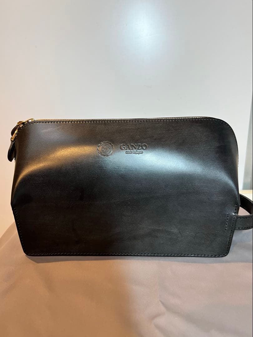 【未使用品】ganzo 黒レザークラッチバック