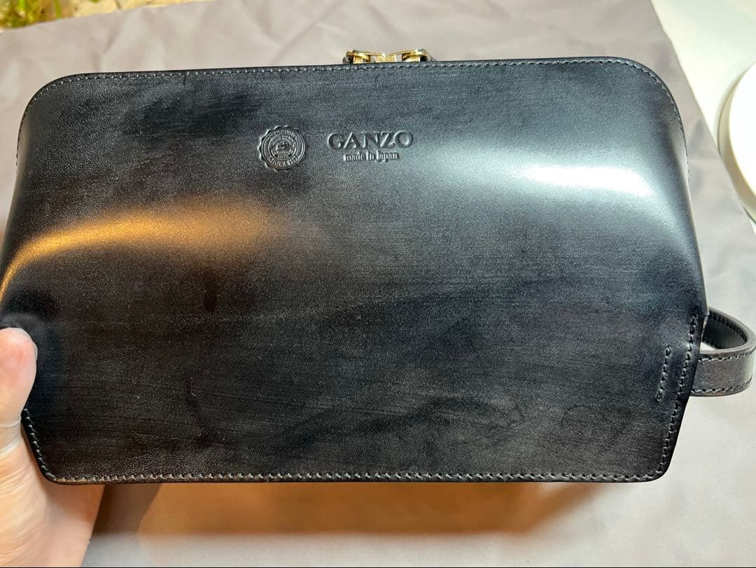 【未使用品】ganzo 黒レザークラッチバック