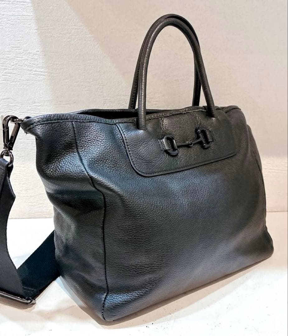 【美品】ear PAPILLONNER 牛革/2WAY ビットトートバッグ　黒