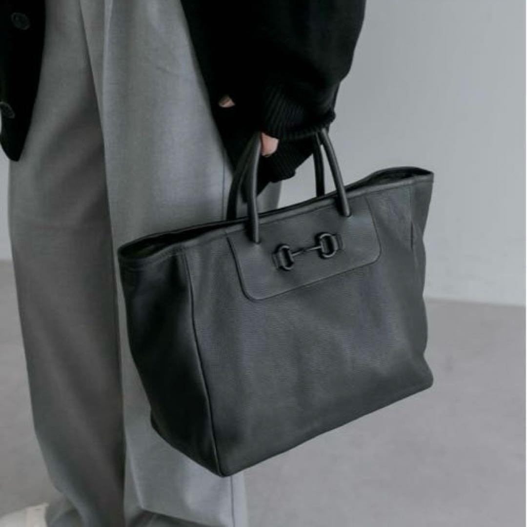 【美品】ear PAPILLONNER 牛革/2WAY ビットトートバッグ　黒