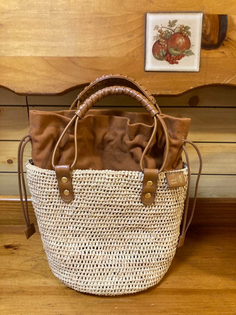 ニコ♡イビサ　ラファイアかごバッグ