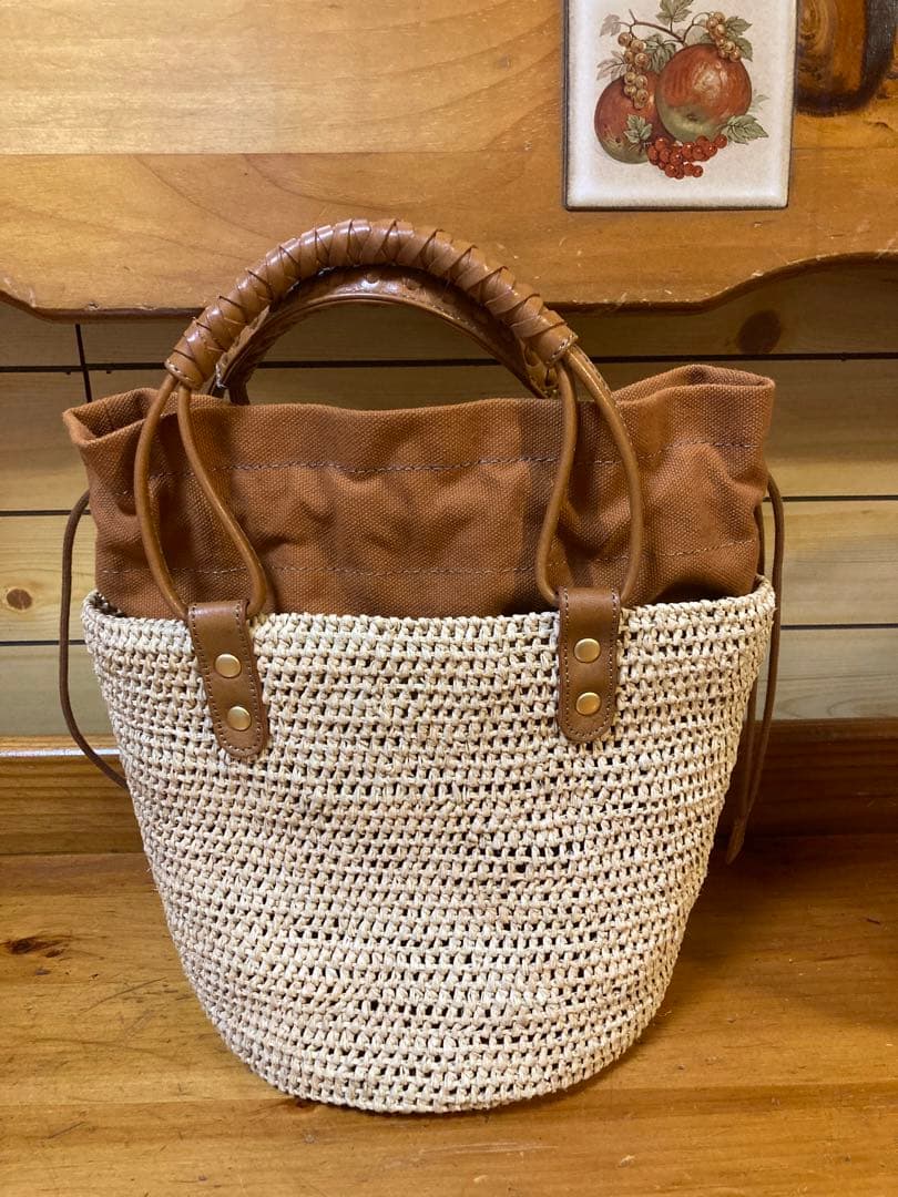 ニコ♡イビサ　ラファイアかごバッグ
