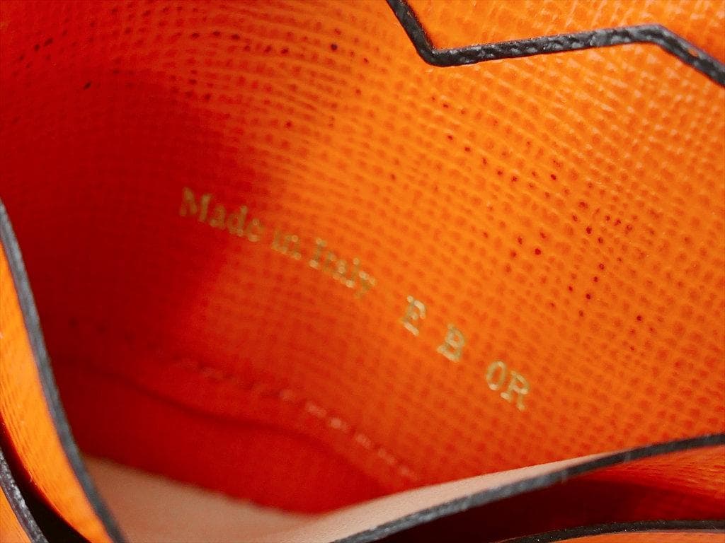 [3422]　良品　＊ヴァレクストラ＊　マネークリップ付き　折財布