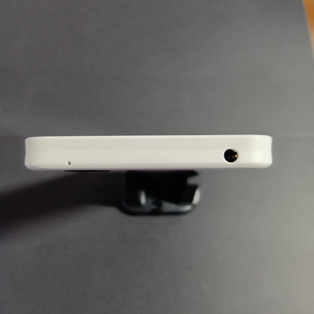 SIMフリー AQUOS wish3 SH-M25 64GB ホワイト