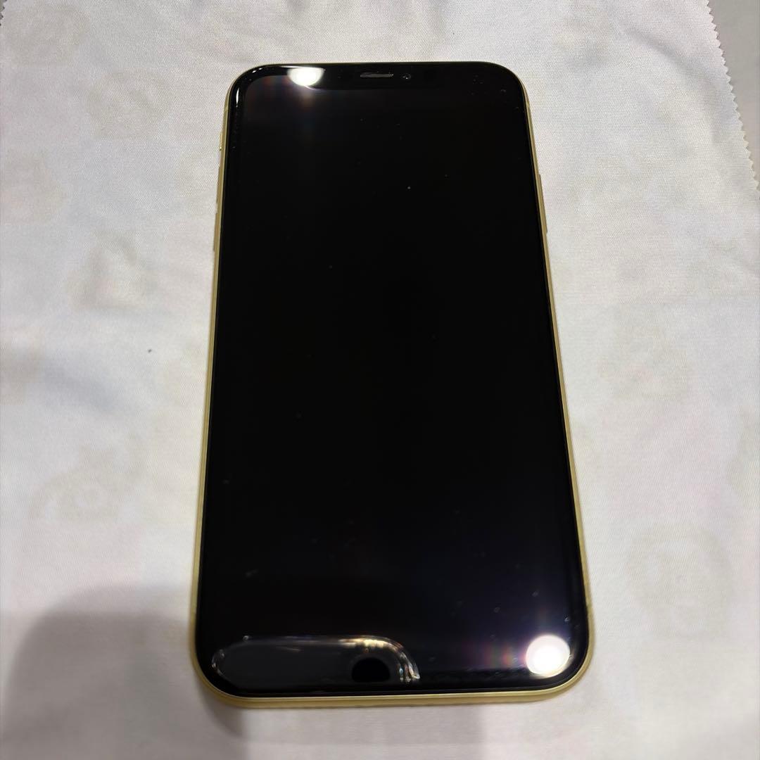 Apple iPhone 11 イエロー 本体