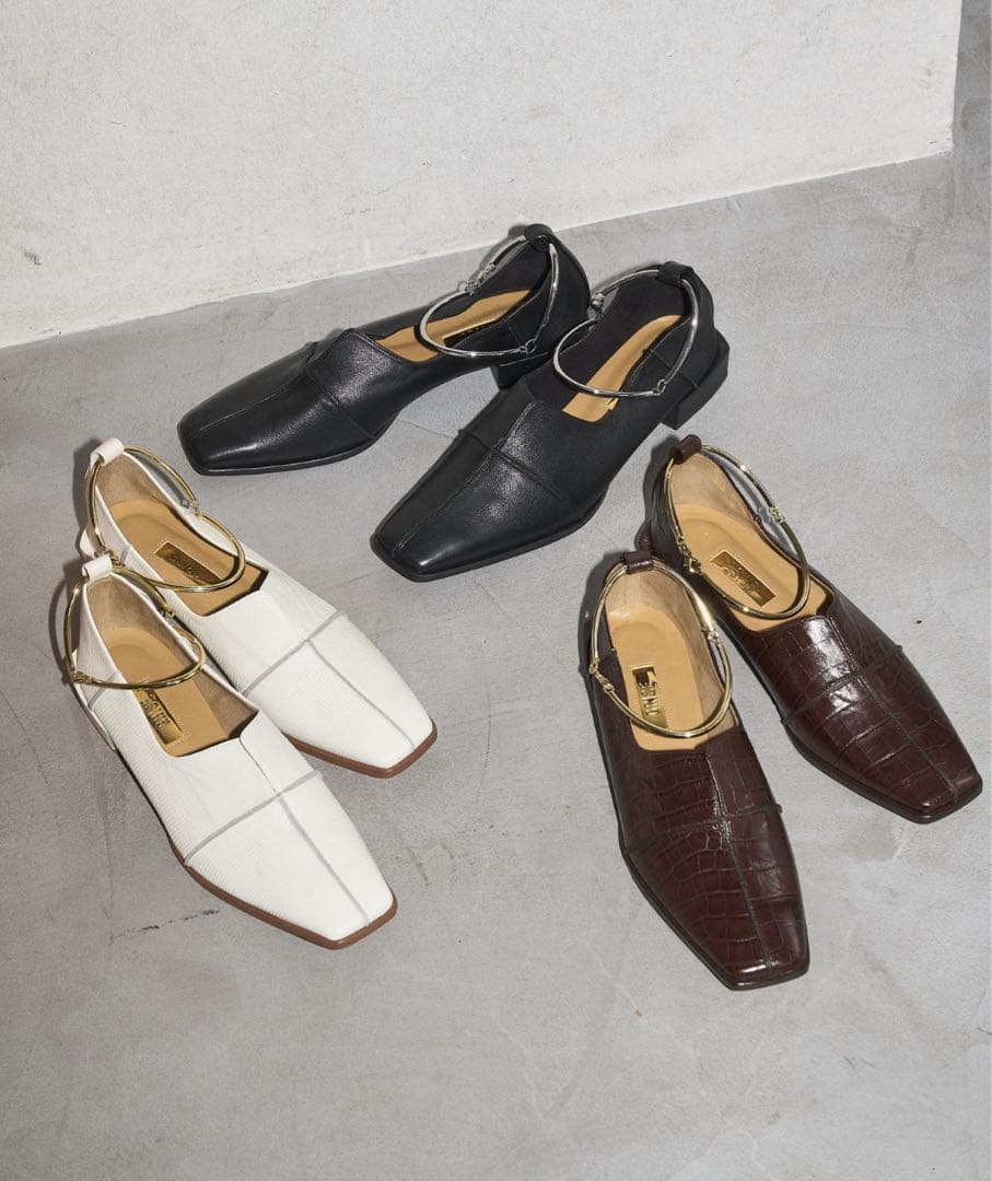 【新品】Le Talon レザースクエアクロスシームアンクルフラット【ブラック】