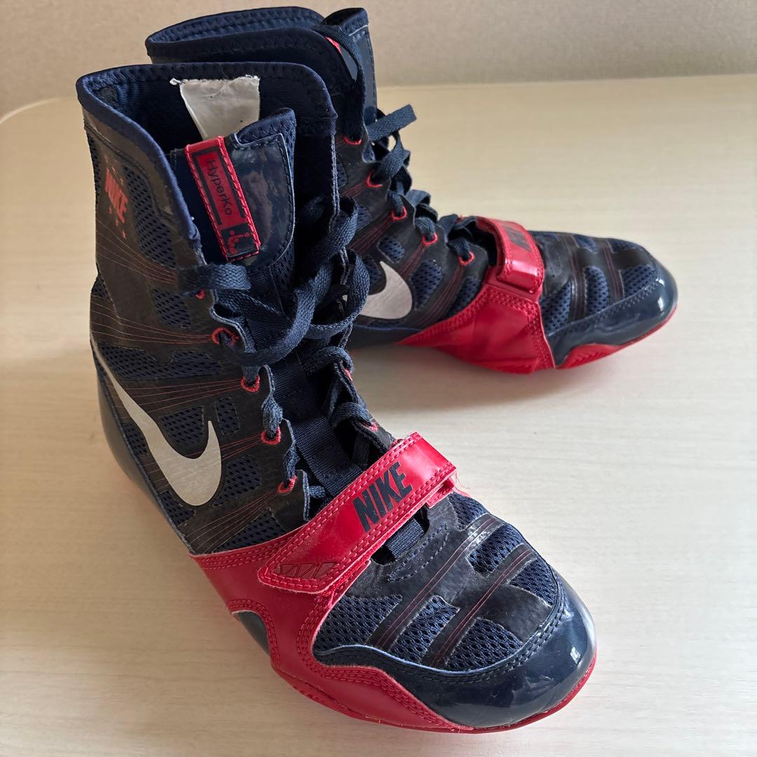 NIKEボクシングシューズ　ハイパーKO