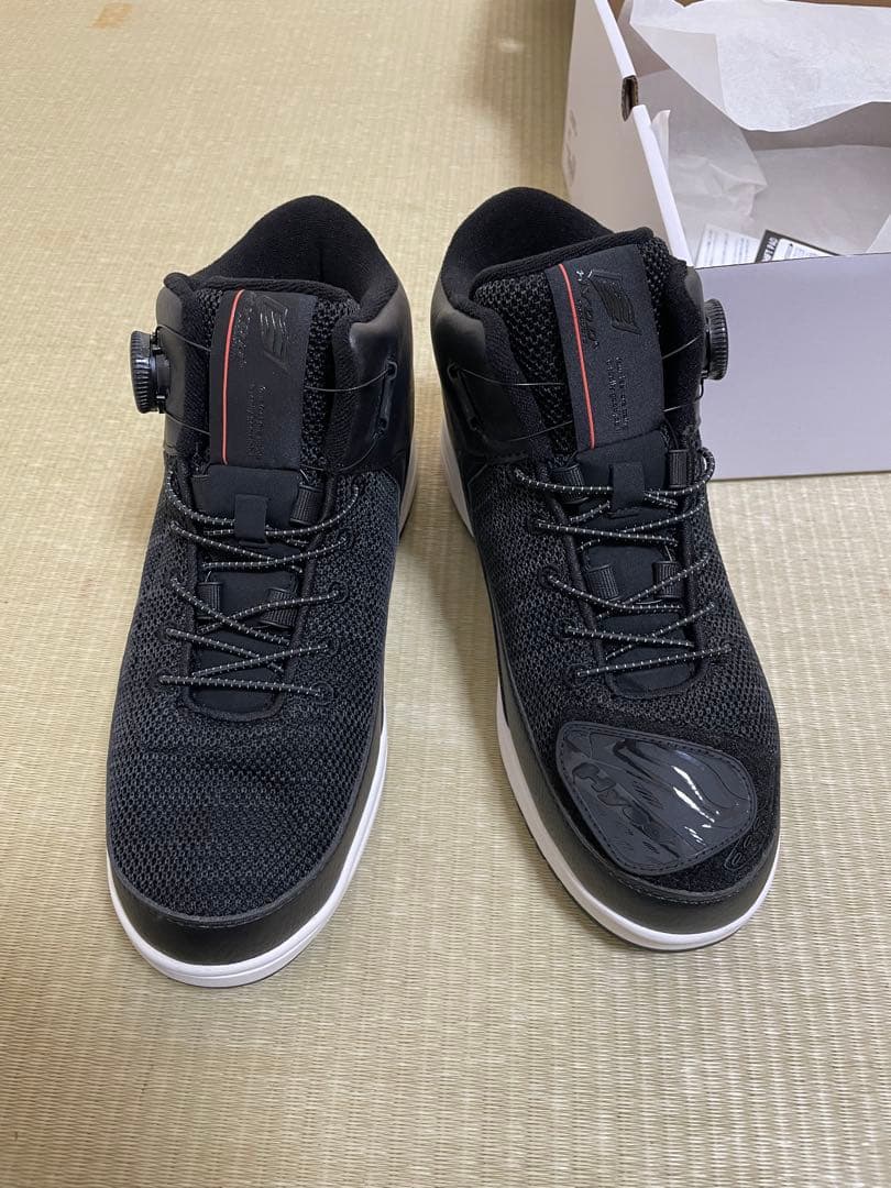 【新品未使用】HYOD RIDEシューズ 25.5cm