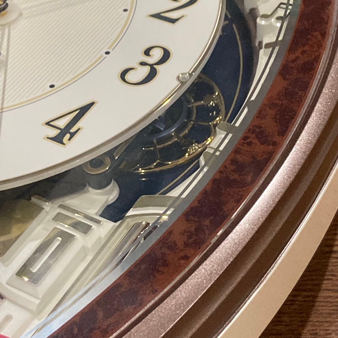 【美品】RHYTHMスモールワールドアルディ 4MN545RH23 からくり時計