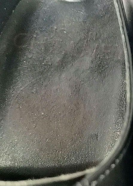 美品★CHEANEY　チーニー　ガラスレザー　外羽根　ストレートチップ　ブラック