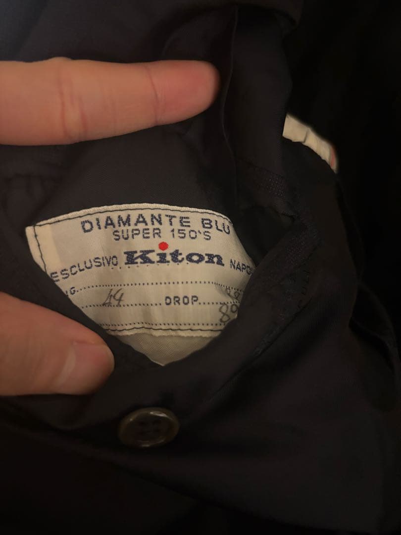 ttt様　Kiton ネイビースーツ　44