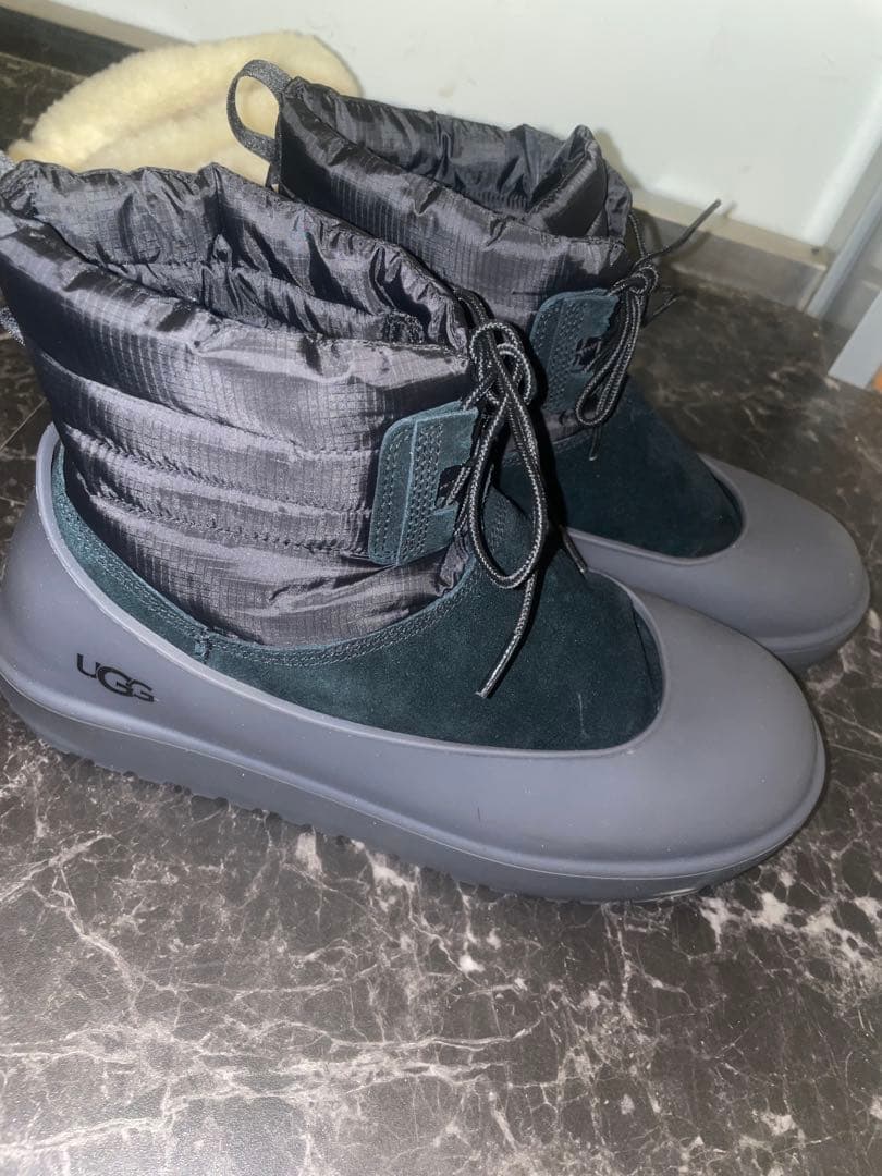 UGG ウィンターブーツ M クラシック ミニ レースアップ　28㎝　アグ