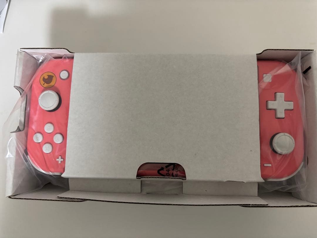 Nintendo Switch Lite ピンク（あつまれどうぶつの森セット）