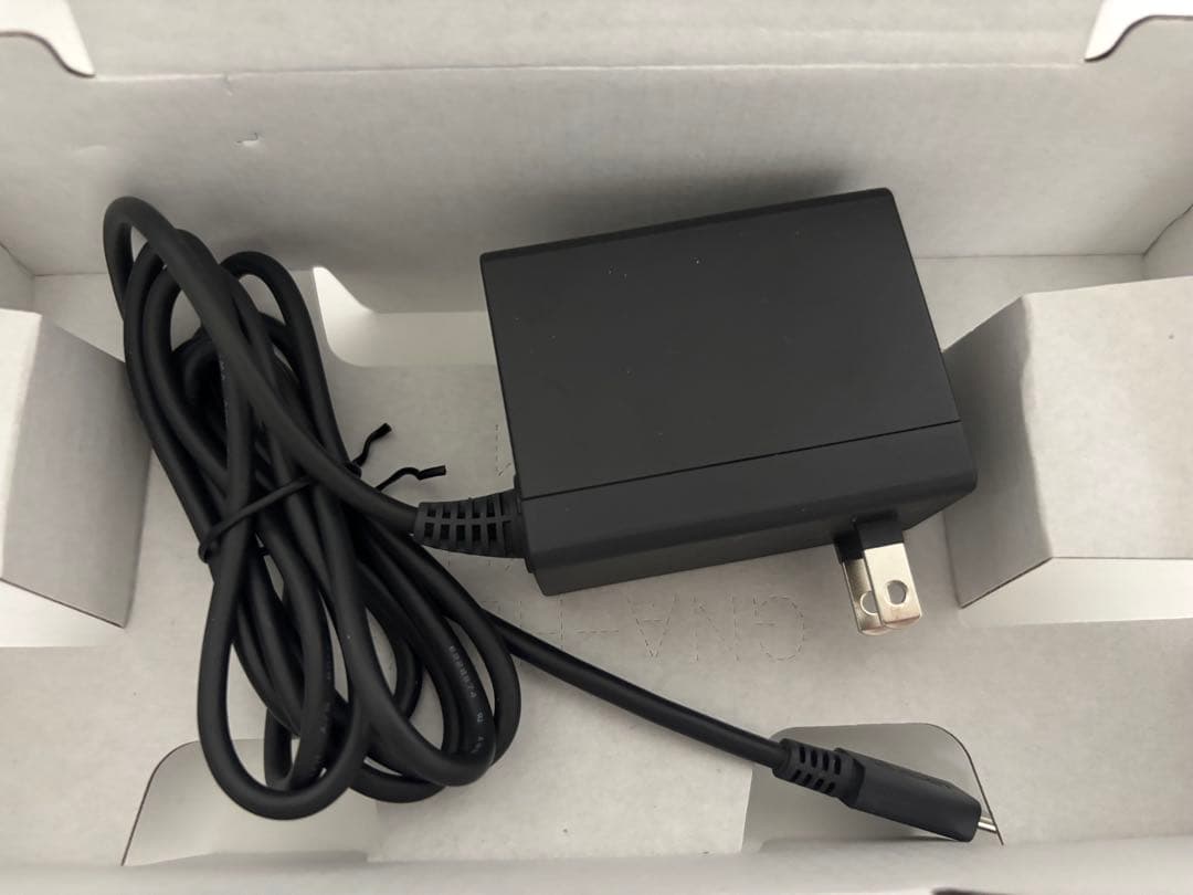 Nintendo Switch Lite ピンク（あつまれどうぶつの森セット）