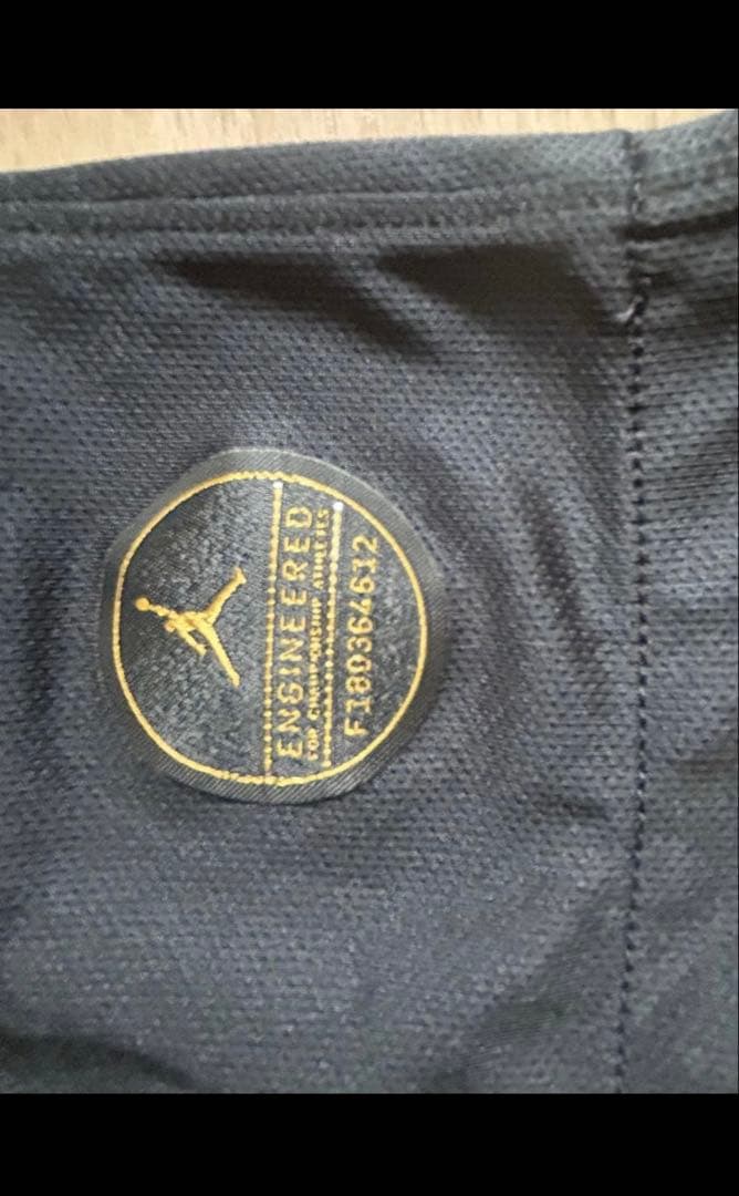 パリ・サンジェルマン Jordan 長袖ジャージ 黒