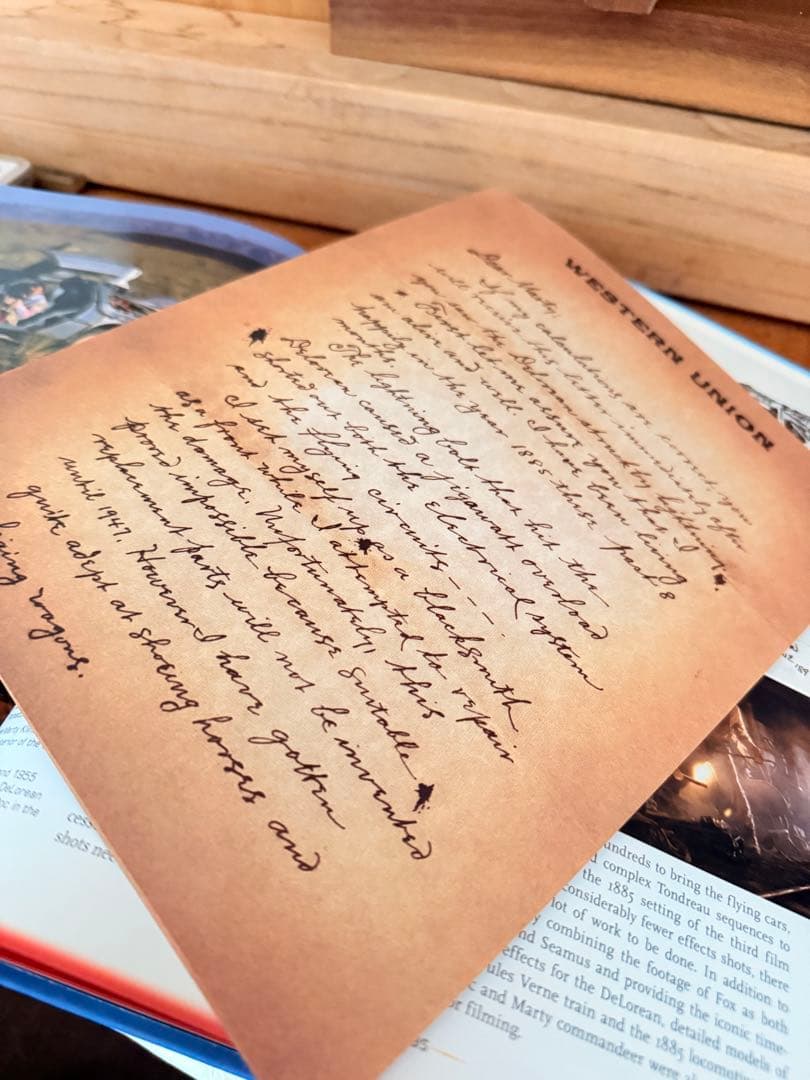 Back to the Future 完全大図鑑 【限定輸入版】