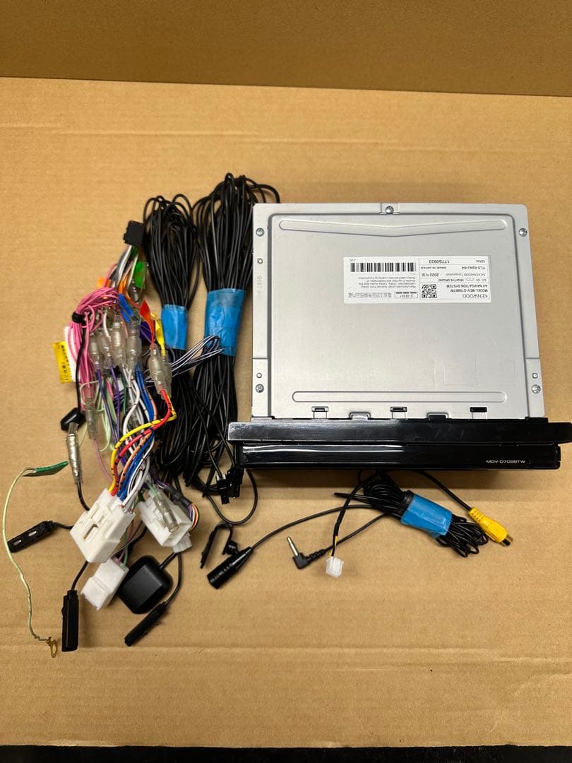 KENWOOD MDV-D709BTW カーナビ フルセグ　トヨタ　ダイハツ