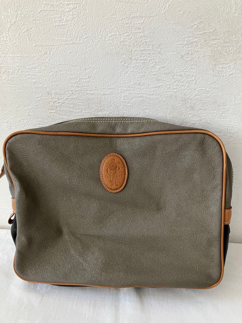 CP COMPANY ボストンバッグ&クラッチバッグ　イタリア　鞄　レザー　旅行