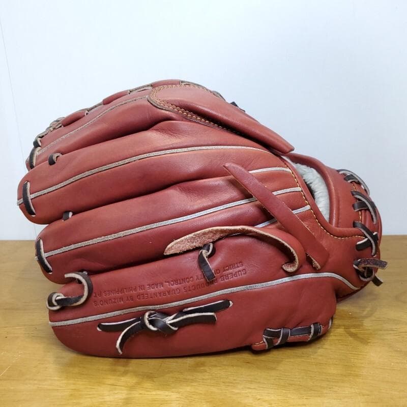 ミズノ グローバルエリート H02+ 限定モデル 良品 投手用 軟式グローブ