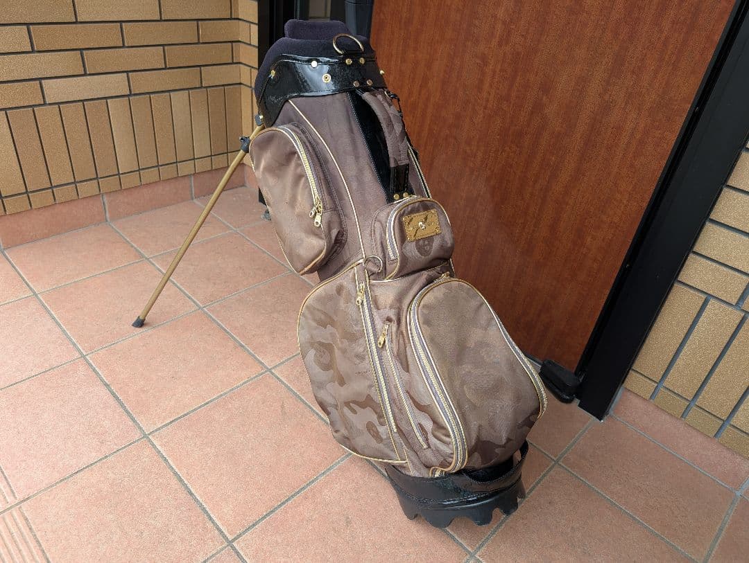 【美品】MARK & LONA ゴルフ　名札付　キャディバッグ