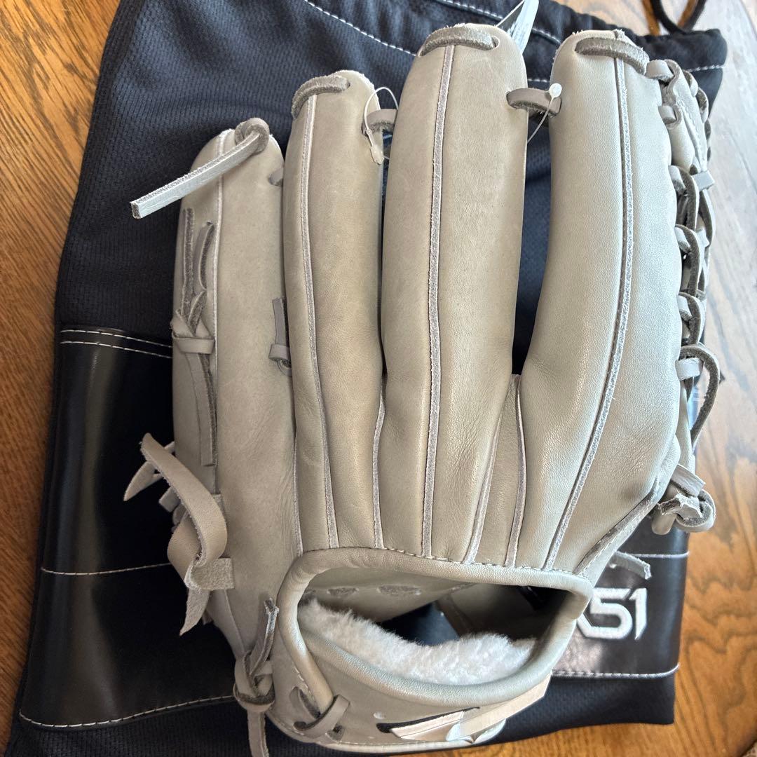 ミズノプロA51 硬式用内野手　限定グローブ グレー
