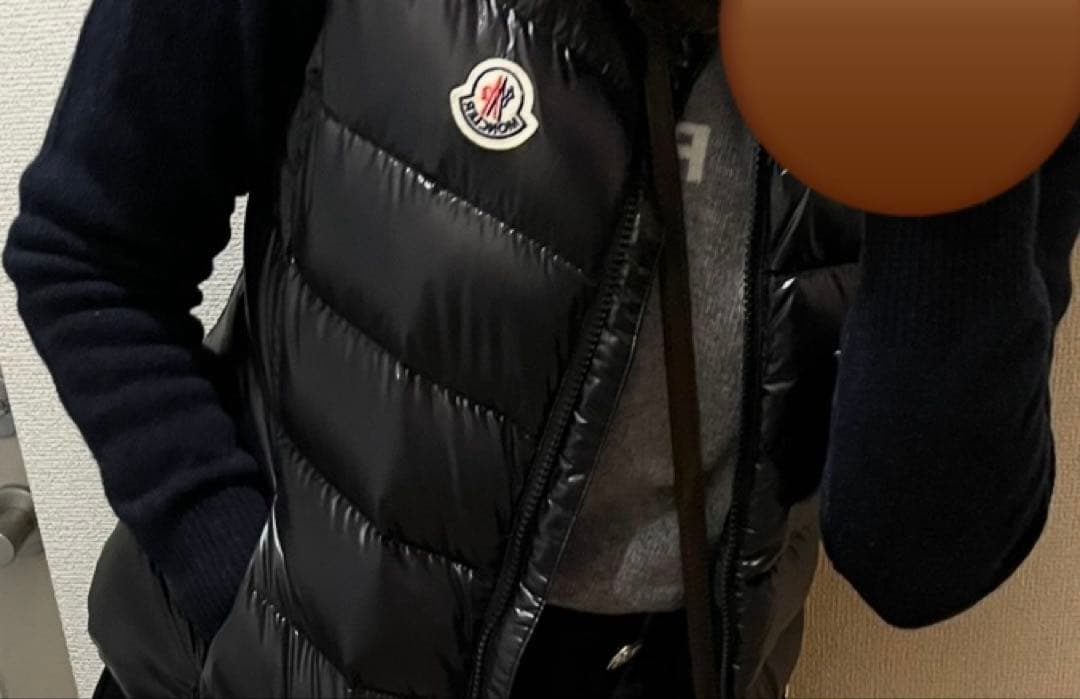 MONCLER モンクレール　キッズ　14A レディース着用可能　ダウンベスト