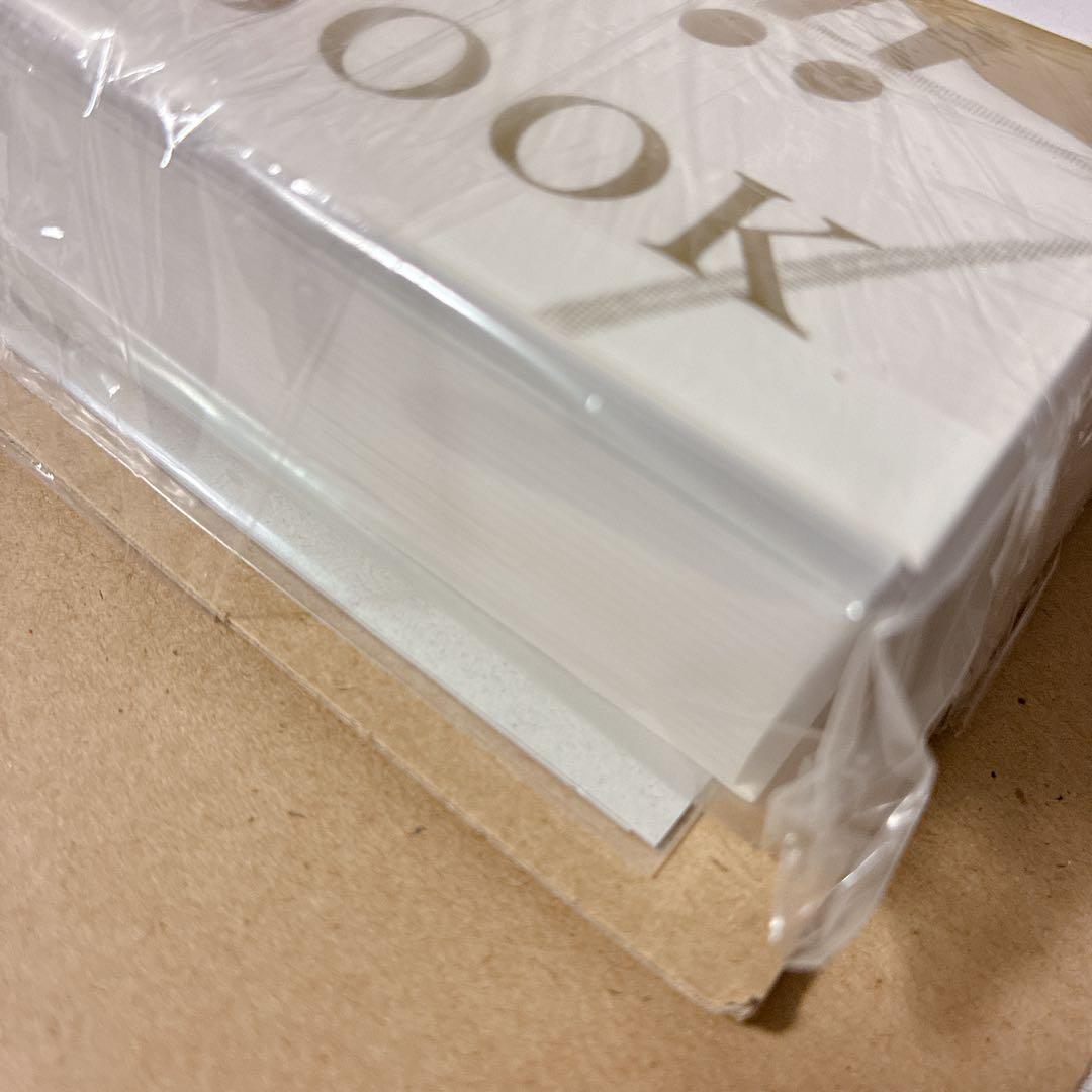 【未開封】ユーリ!!! on ICE SELECT BOOK