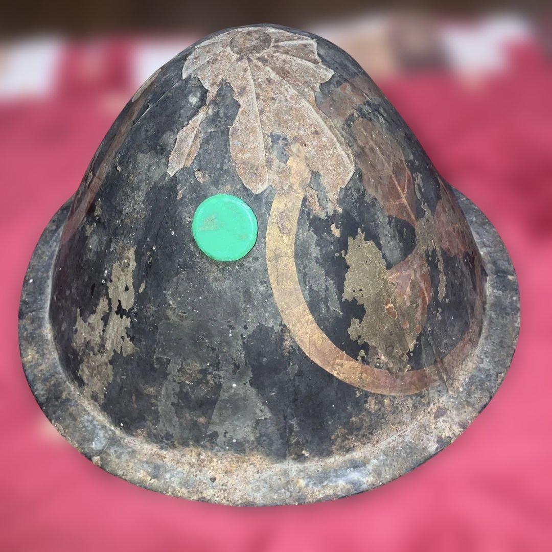 珍品　金漆丸に丸に三つ柏家紋鐵陣笠