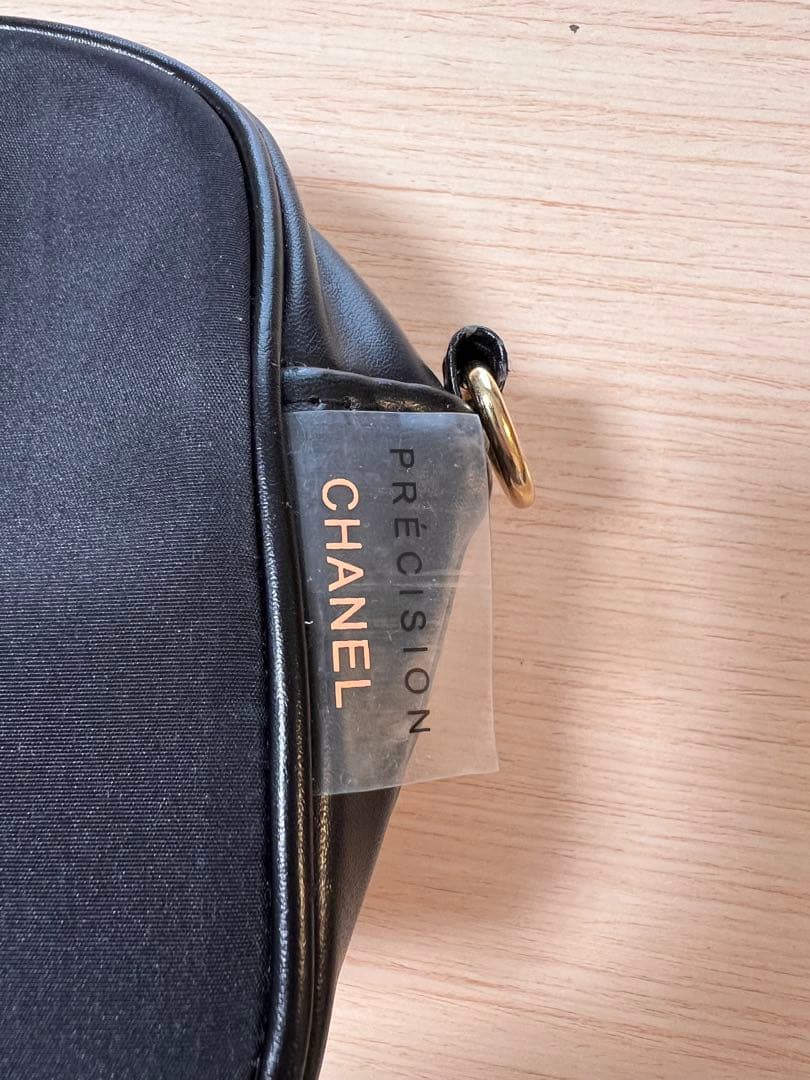 CHANEL ノベルティショルダー　ナイロン
