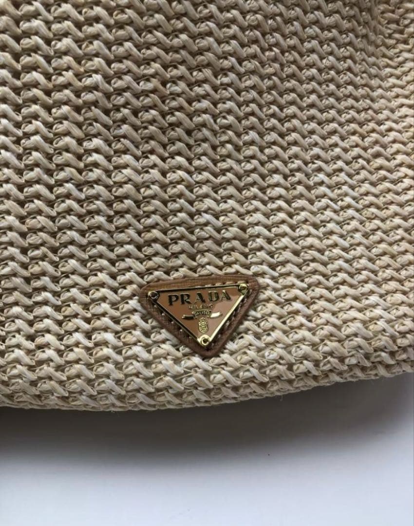 PRADA カゴバック