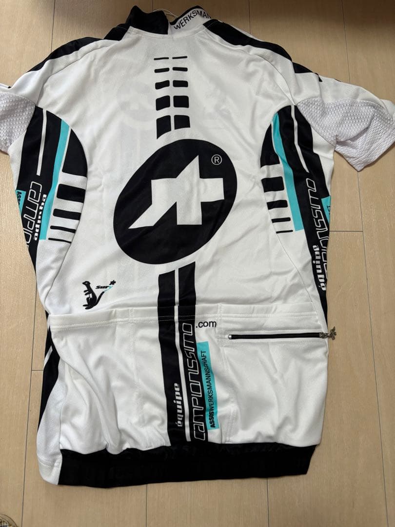 値下げ！assos 限定ボックス　未使用　メンズM