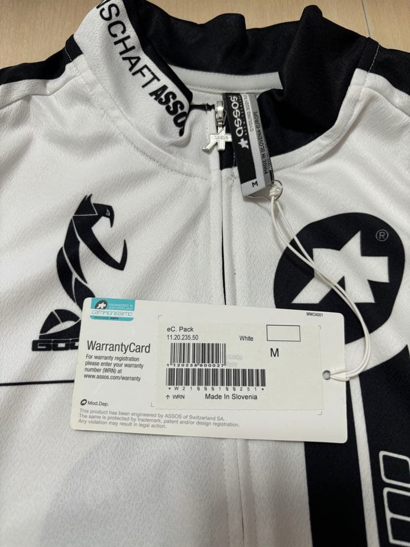 値下げ！assos 限定ボックス　未使用　メンズM