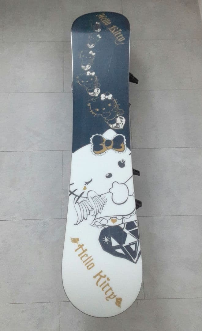 美品 ハローキティ スノーボードセット 135cm BXB ビンディング付き L