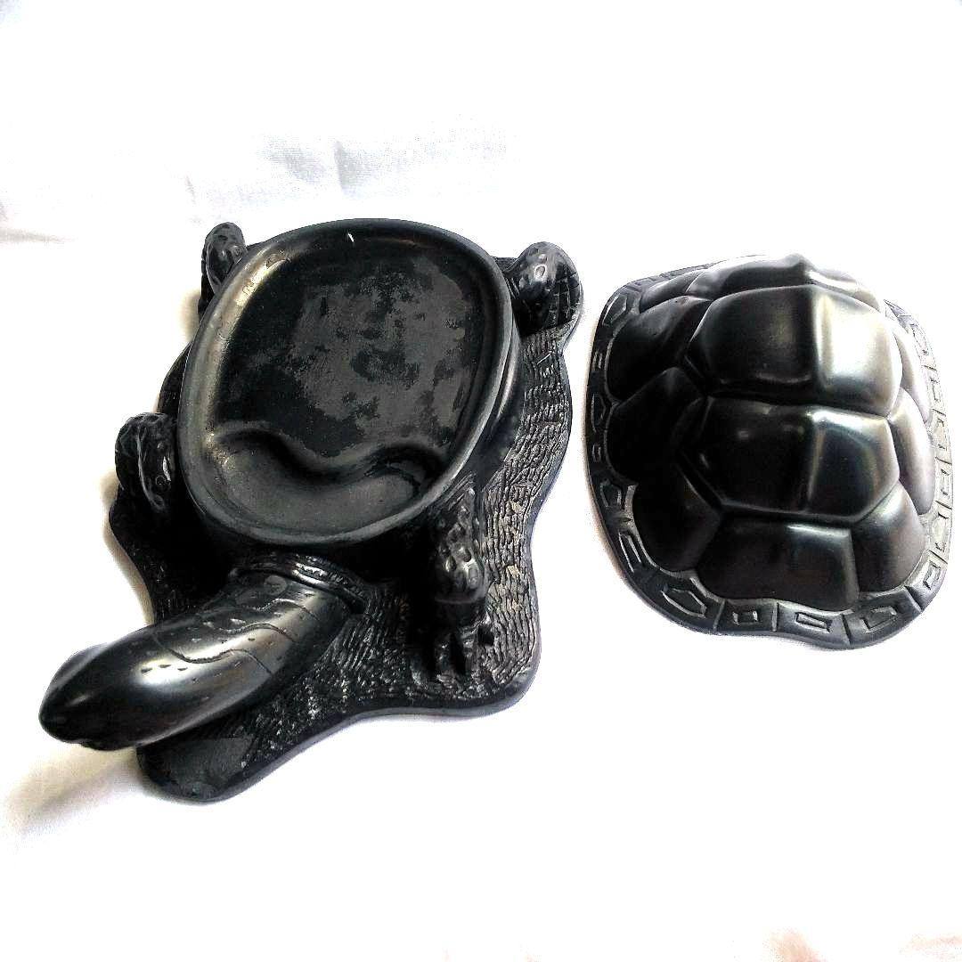 亀の硯 (スズリ)