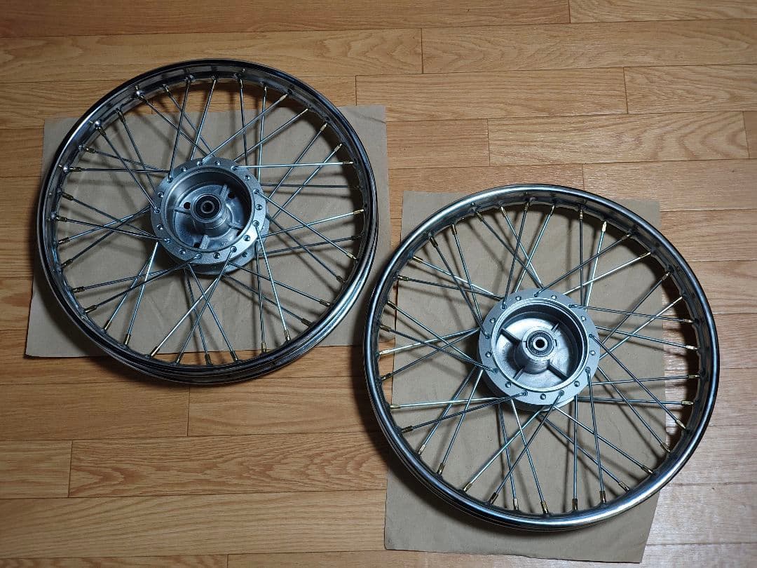 ホンダ 17インチホイール 車種不明 カブ c50 ベンリィ cd50