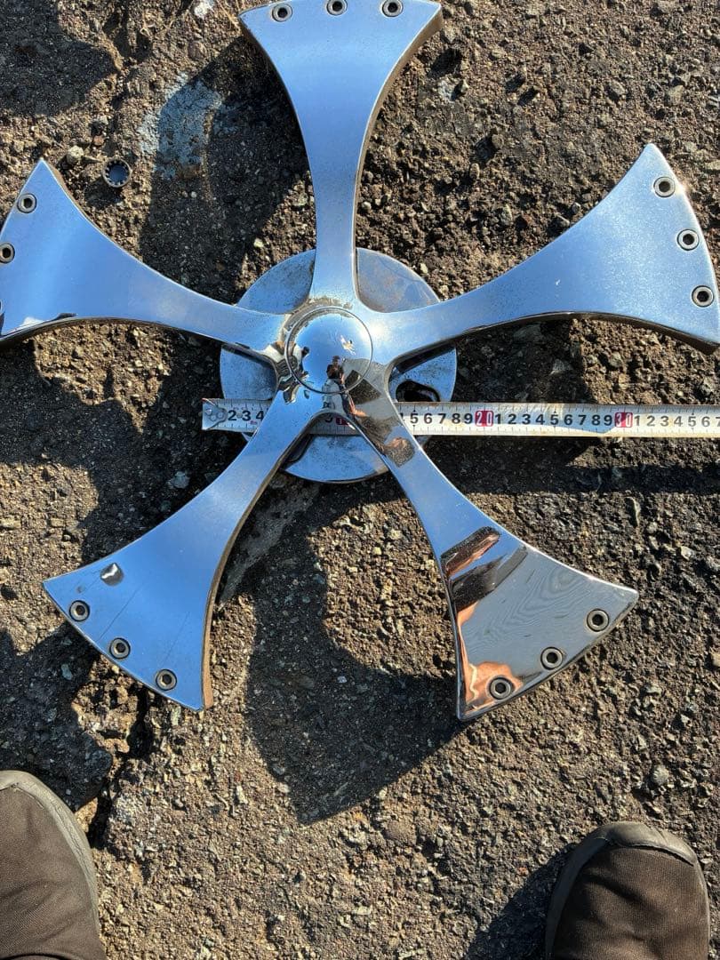 ホイール　スピナー　スピンナー　メッキ　アメ車　ラグジュアリー