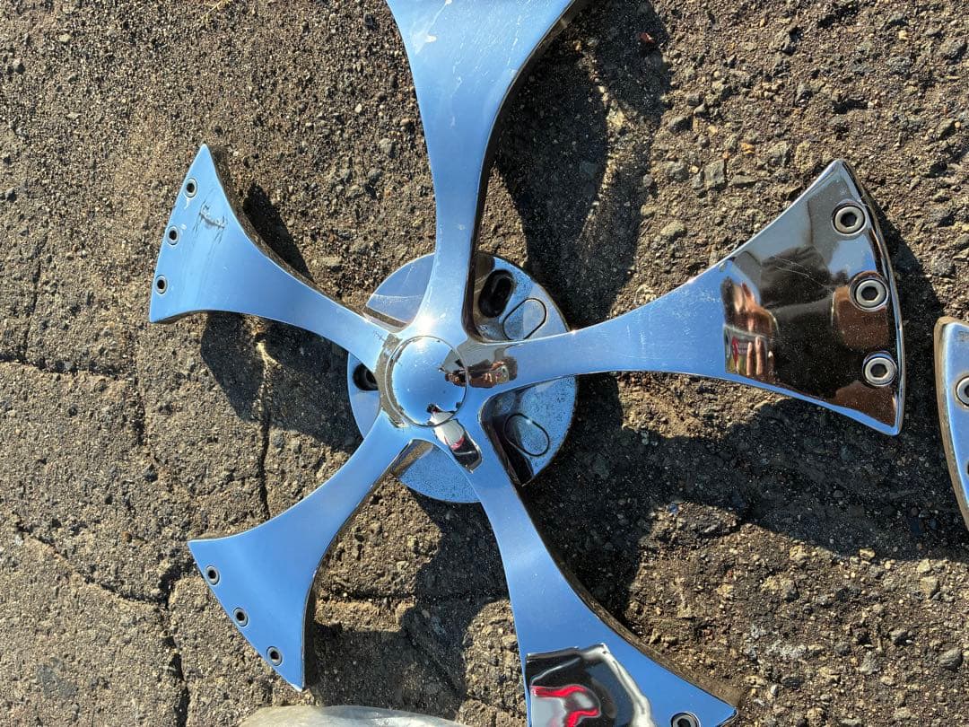 ホイール　スピナー　スピンナー　メッキ　アメ車　ラグジュアリー