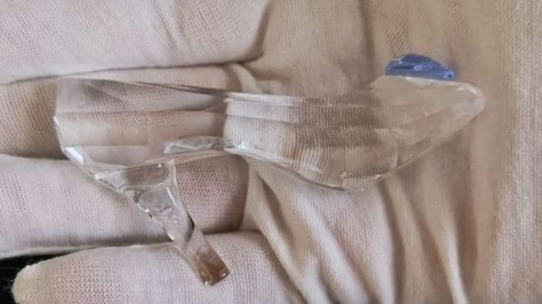 ディズニー シンデレラ ガラスの靴 スワロフスキー