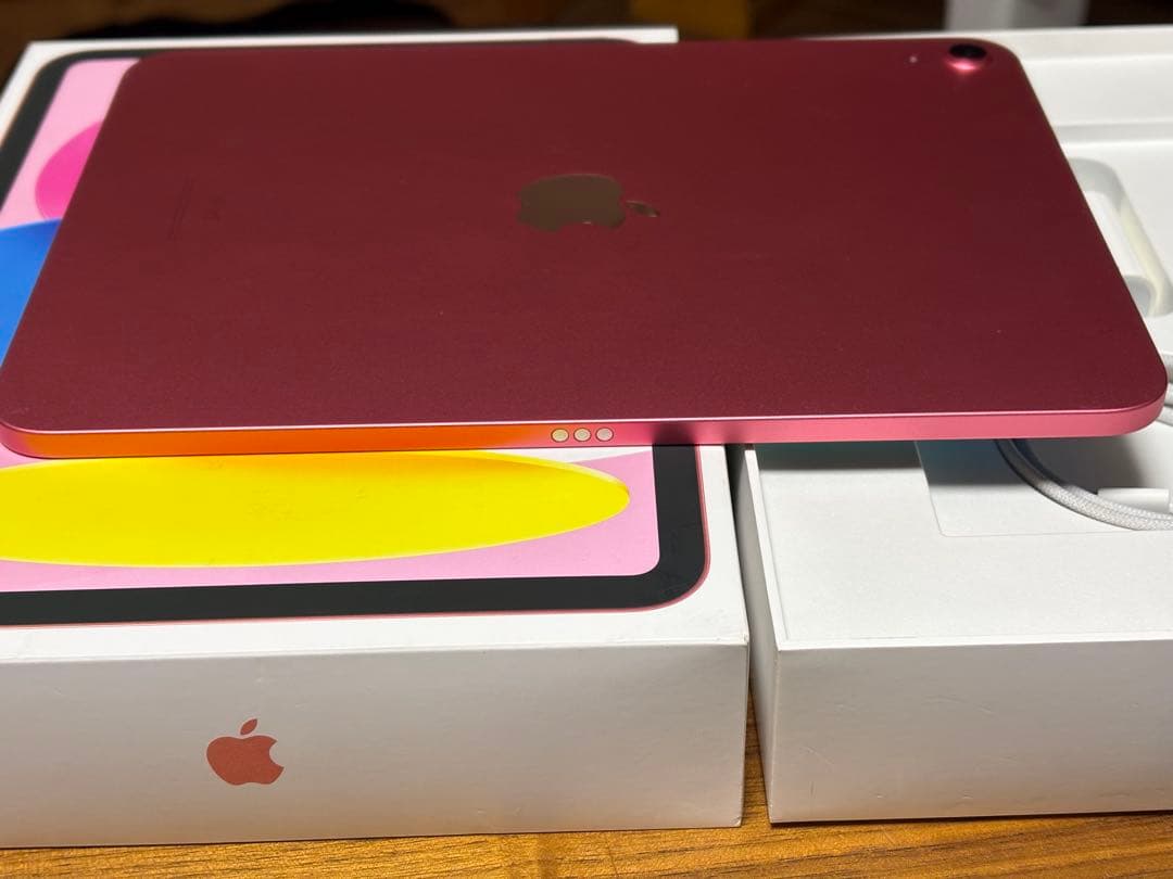 【極美品】iPad 第10世代 64GB ピンク 付属品完備／非喫煙