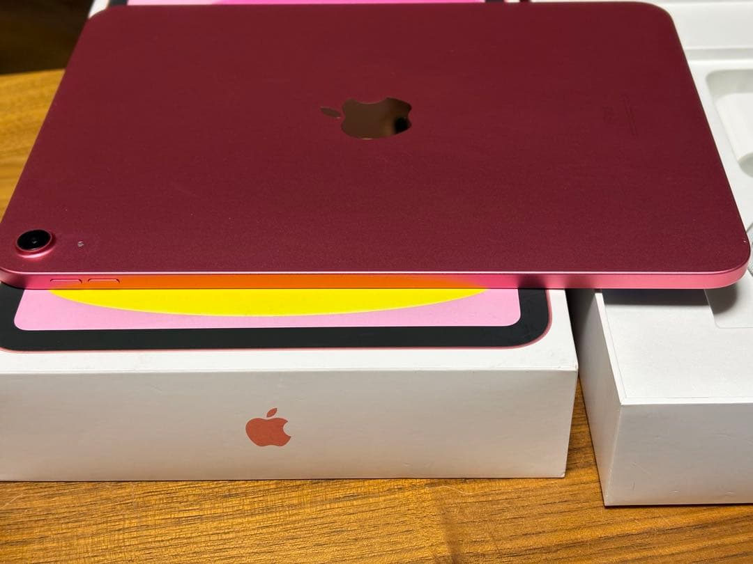 【極美品】iPad 第10世代 64GB ピンク 付属品完備／非喫煙