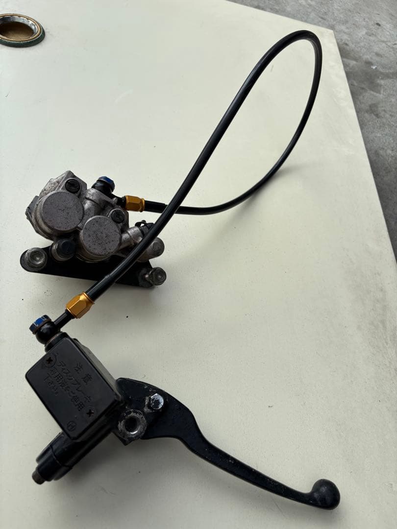 nsr50 キャリパー